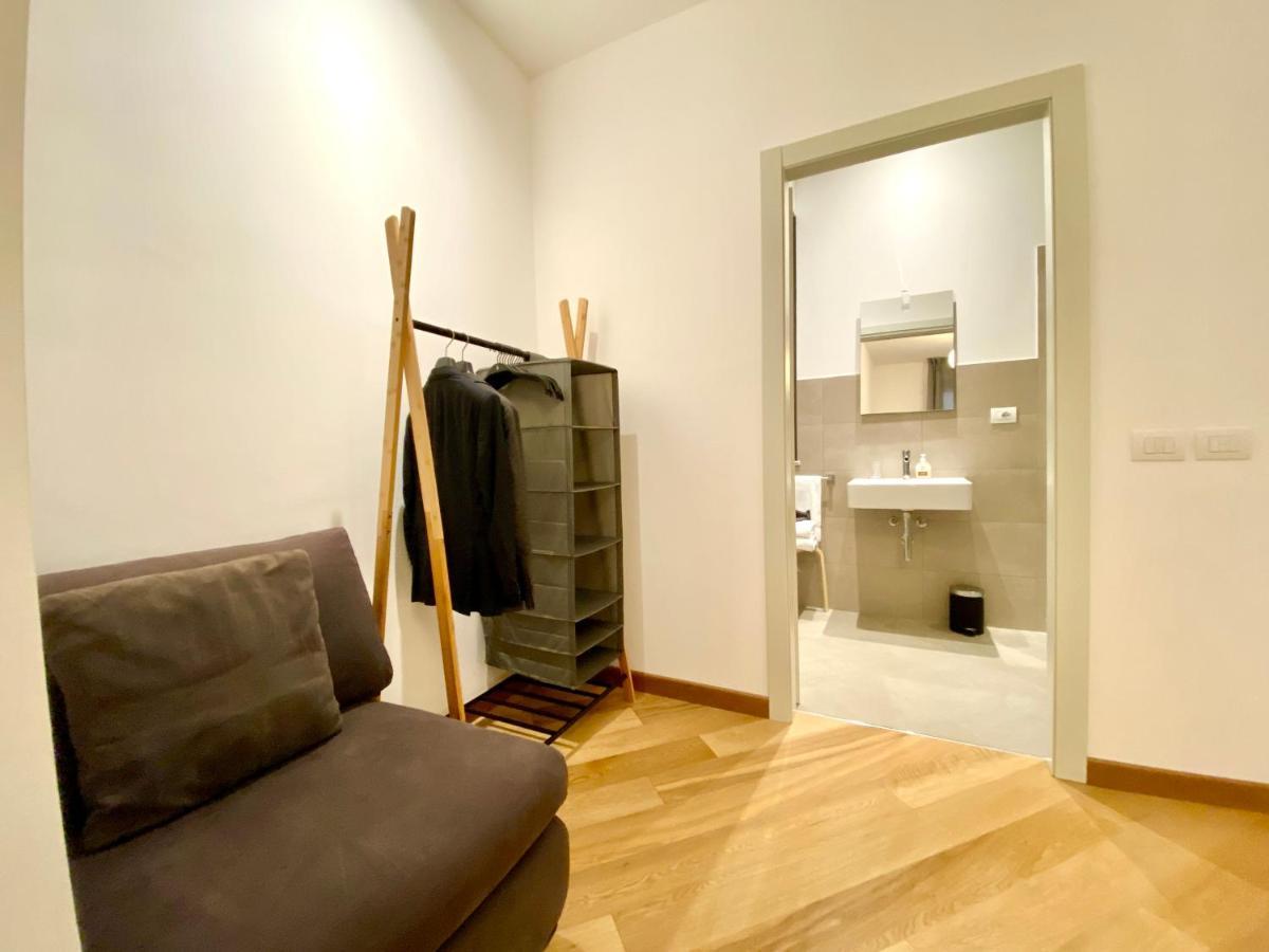 Palazzina B - Smart Rooms เจนัว ภายนอก รูปภาพ